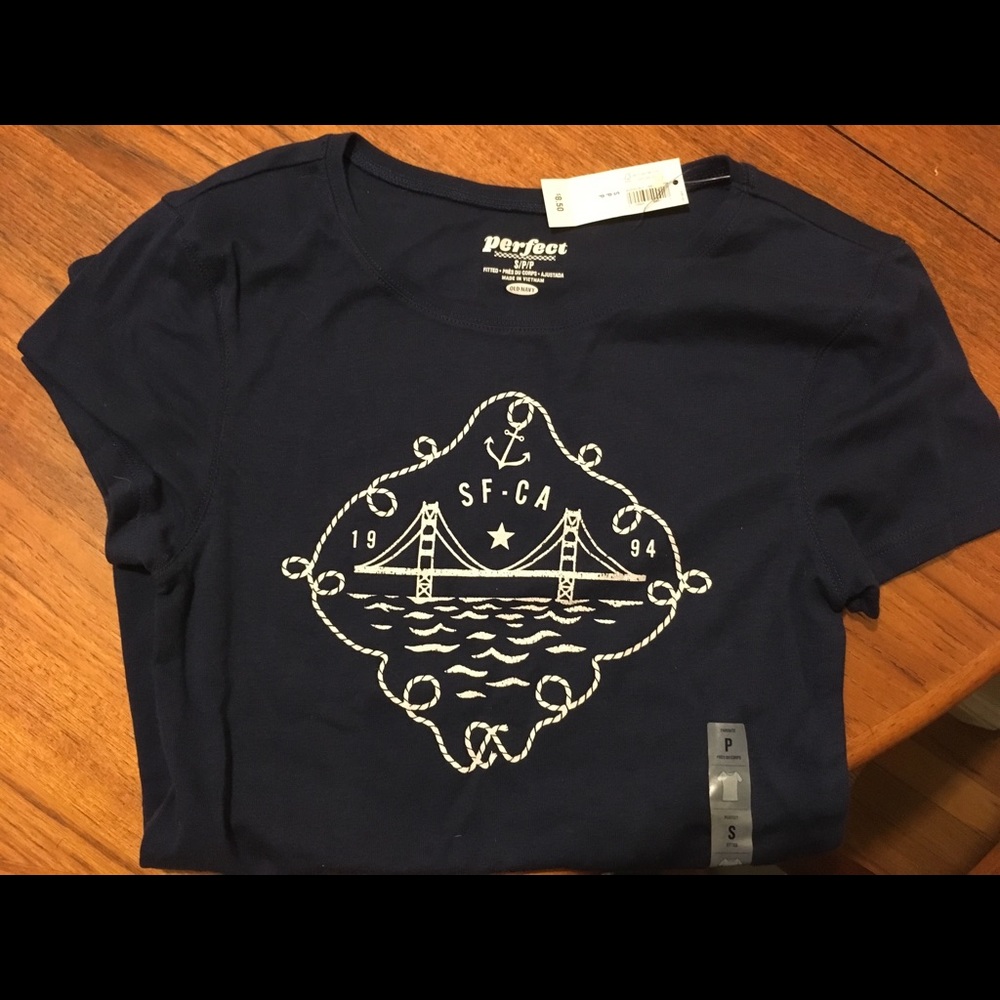 Old Navy San Francisco tee